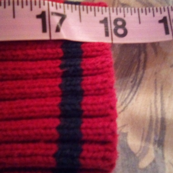 GAP Vintage Sweater Boy's size Medium - Picture 7 of 9
